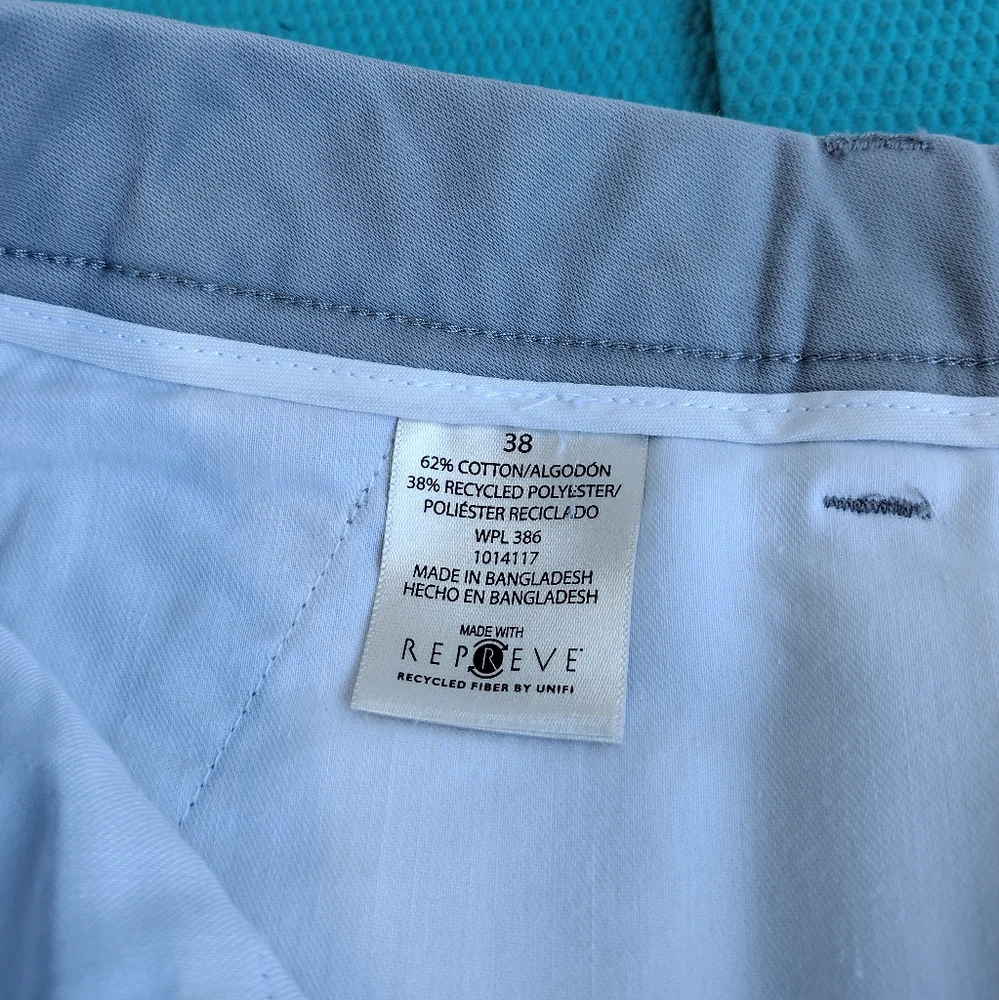 Haggar Men's Chino Bermuda Flat Front Shorts Gray Size 38